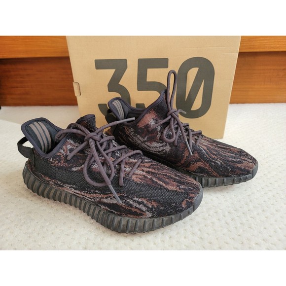 adidas Yeezy Boost 350 V2 Low MX Rock GW3774 SIZE 8 EUC - Picture 2 of 8